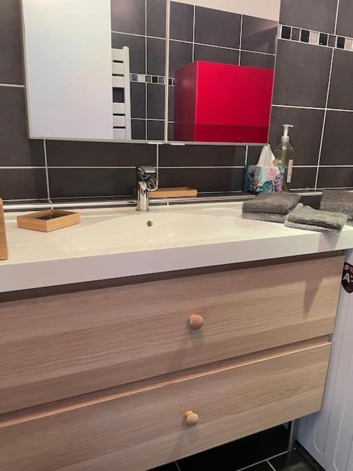 Appartement 2 Pieces 6Mn A Pied Du Centre 방스 외부 사진